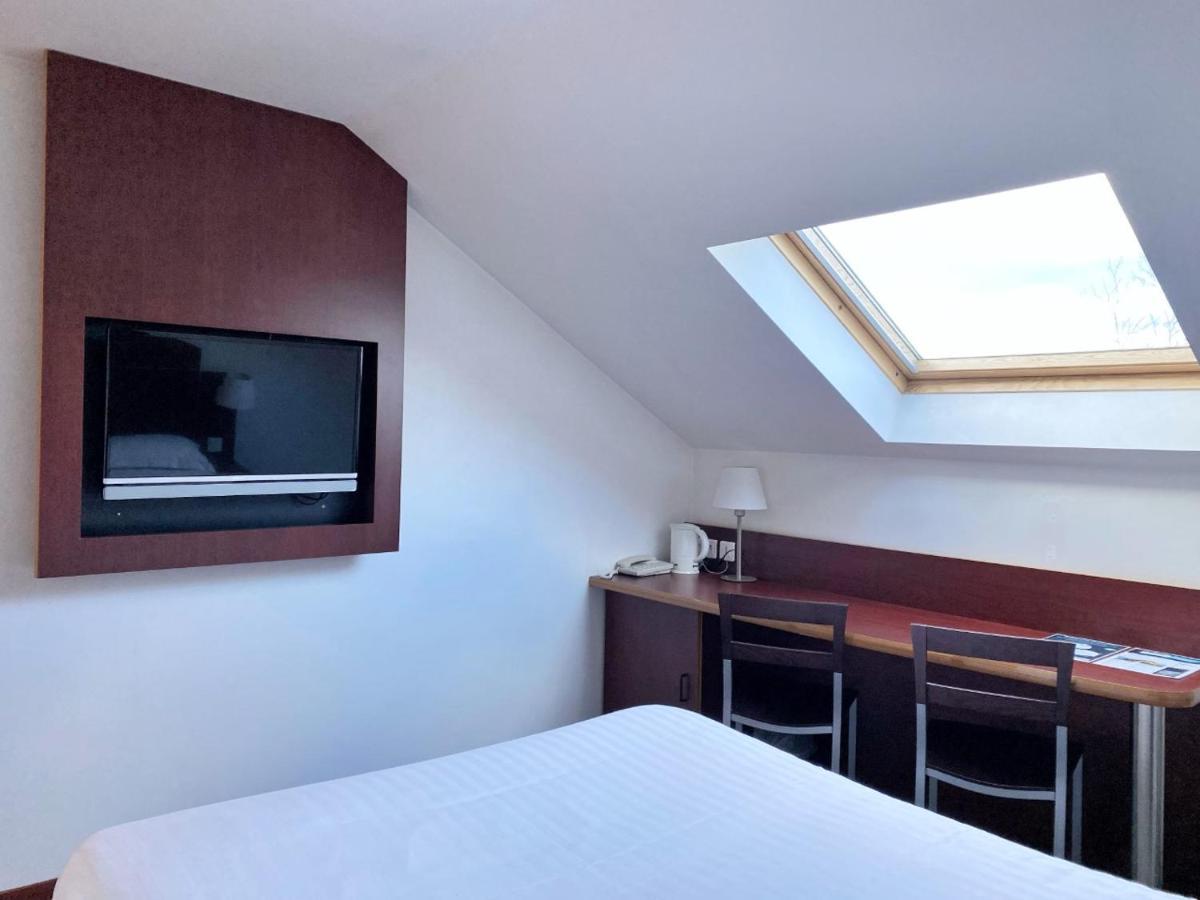 Kyriad Direct Roanne Hotel Exterior photo