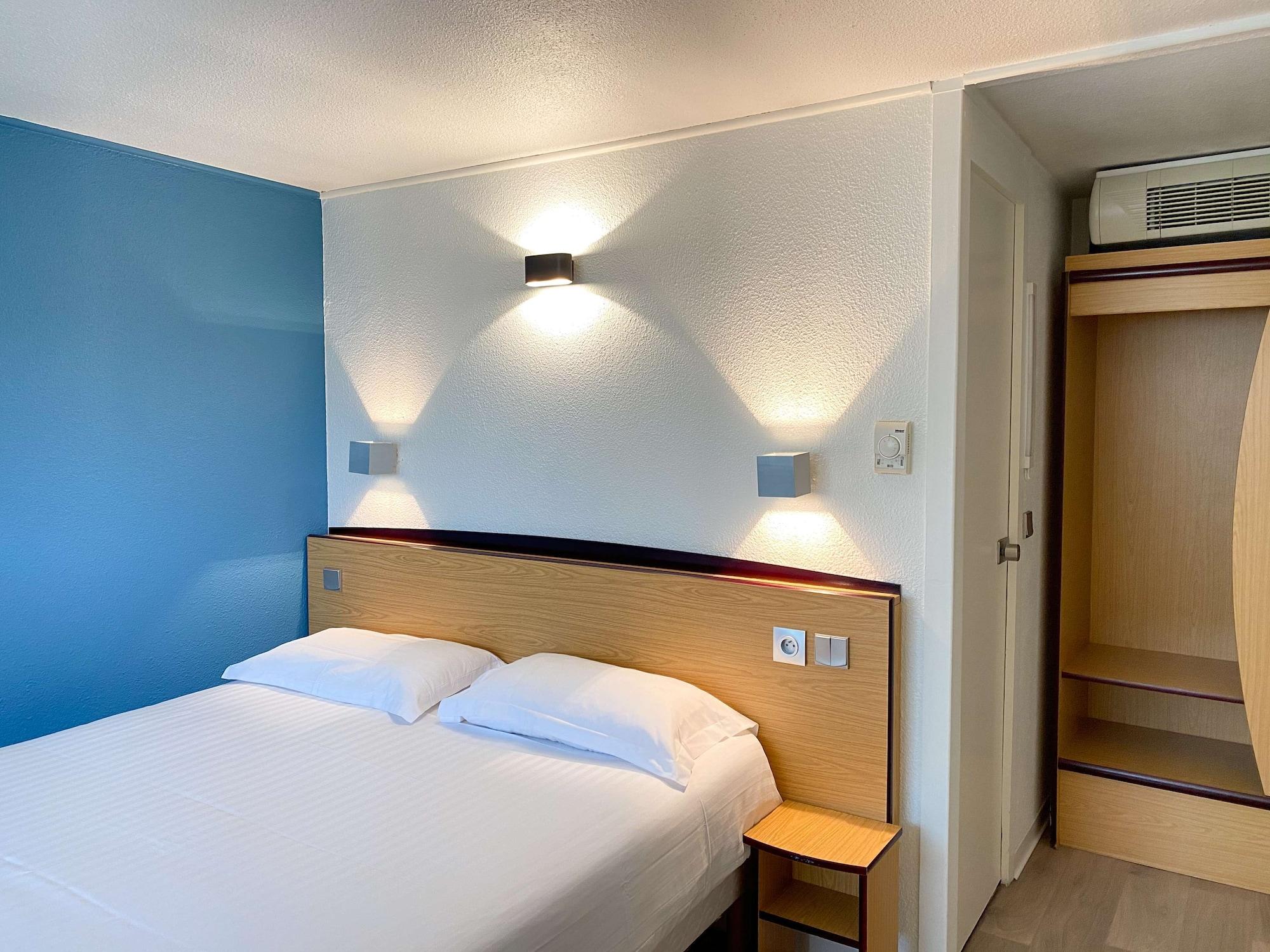 Kyriad Direct Roanne Hotel Exterior photo